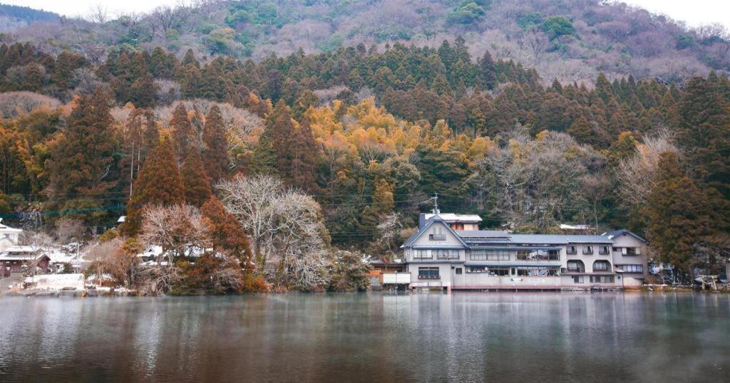 Yufuin Tsukahara Villa Erina Bagian luar foto